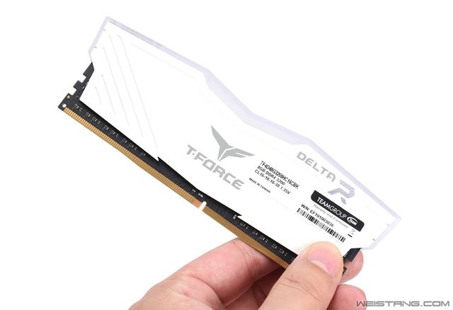 十铨T-FORCE DELTA R DDR4-3200内存评测